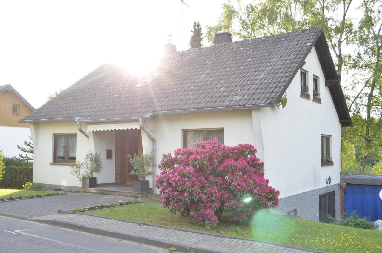 Sunrise B&B Hellenthal Esterno foto